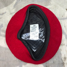 Lade das Bild in den Galerie-Viewer, Genuine British Army Forces Beret - RMP Royal Military Police - Size 55 - The Militaria Shop