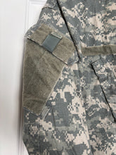 Load image into Gallery viewer, Surplus US Army ACU Combat Uniform Jacket -Size Medium-Regular - The Militaria Shop