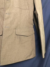 Lade das Bild in den Galerie-Viewer, Original British Army No.2 Dress Uniform Jacket - Grade 1 - Size 182/108/92 - The Militaria Shop