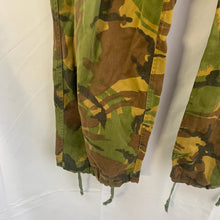 Load image into Gallery viewer, Genuine British Army Jungle DPM Camouflage Combat Trousers - Size 30" Waist - The Militaria Shop
