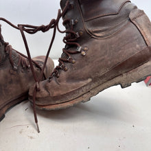 Lade das Bild in den Galerie-Viewer, Image #11