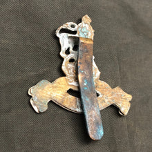 Charger l'image dans la galerie, Original British Army Cap/Beret Badge - Royal Army Pay Corps RAPC - The Militaria Shop