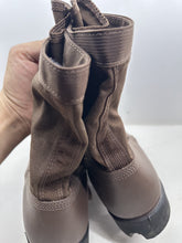 Load image into Gallery viewer, British Army Surplus Brown Leather Combat Boots - WP - Size UK 11 L - The Militaria Shop