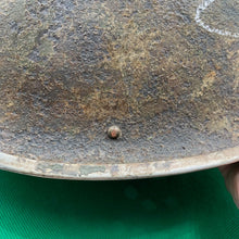 Charger l'image dans la galerie, Original British Army Combat Helmet Mk4 - The Militaria Shop