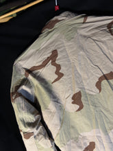 Load image into Gallery viewer, Gulf War US Army DCU Camouflaged Combat Field Coat/Jacket - Small/Short - The Militaria Shop