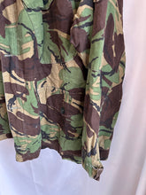 Load image into Gallery viewer, Genuine British Army Surplus DPM Camouflaged 1968 Pattern Smock - Size 36" Chest - The Militaria Shop