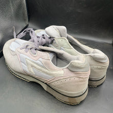 Load image into Gallery viewer, Genuine British Army Surplus White PT Running / Gym Shoes Trainers - Size UK 7.5 - The Militaria Shop
