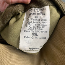 Lade das Bild in den Galerie-Viewer, Original WW2 US Army Class A Dress Jacket 1943 - Private Ryan Prop - 39" Large - The Militaria Shop