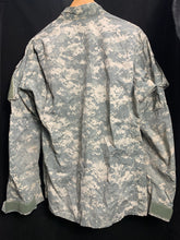 Load image into Gallery viewer, US Army Issue ACU Digicam Digital Camouflage Ripstop Shirt - Medium Long - The Militaria Shop
