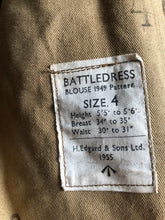 Charger l'image dans la galerie, Original British Army Battledress Jacket - Size 4 - 35" Chest - 53rd Welsh - The Militaria Shop