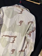 Load image into Gallery viewer, Gulf War US Army DCU Camouflaged Combat Field Coat/Jacket - Large/Long - The Militaria Shop