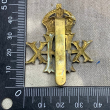 Load image into Gallery viewer, Original WW1 British Army Cap Badge - 20th Hussars - The Militaria Shop