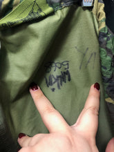 Load image into Gallery viewer, British Army Surplus DPM Camouflage MVP Overtrousers - Size 75/80/96 - The Militaria Shop