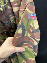 Load image into Gallery viewer, Surplus British Army DPM Pattern Camouflaged Smock Combat-180/96 - The Militaria Shop
