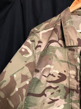 Charger l'image dans la galerie, British Army MTP Camouflaged Combat Jacket Warm Weather - Size 170/104 - The Militaria Shop