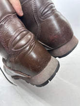 Lade das Bild in den Galerie-Viewer, British Army Surplus Brown Leather Combat Boots - ITURRI - Size UK 9 M - The Militaria Shop