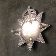 Load image into Gallery viewer, Original WW2 British Army Cap Badge - Bandsman - The Militaria Shop