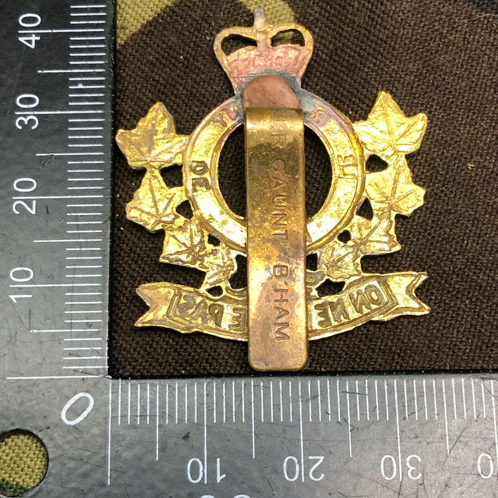 Original Canadian Army Le Régiment de Hull Beret / Cap Badge - The Militaria Shop