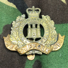 Load image into Gallery viewer, Original British Army The Suffolk Regiment Cap Badge - The Militaria Shop