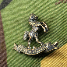 Load image into Gallery viewer, RARE WW1 New Zealand Army Collar Badge - 9th Wellington East Coast Mounted - The Militaria Shop