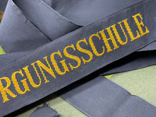 Lade das Bild in den Galerie-Viewer, German Navy Cap Tally - Versorgungsschule - The Militaria Shop