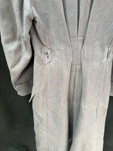 Load image into Gallery viewer, Genuine British Army Surplus Household Guards Greatcoat Overcoat Size 188/100 - The Militaria Shop