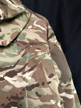 Charger l'image dans la galerie, British Army MTP Camouflaged Windproof Combat Jacket Smock - Size 190/96 - The Militaria Shop
