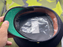 Charger l'image dans la galerie, Original British Army - Royal Signals Cap & Badge - Size 56cm - The Militaria Shop