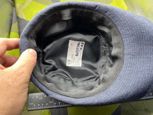 Lade das Bild in den Galerie-Viewer, Original British Women's - Royal Air Force RAF Cap & Badge - Size 54cm - The Militaria Shop