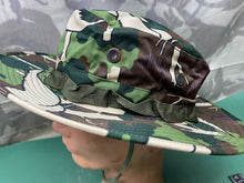 Load image into Gallery viewer, Genuine US Army Jungle Camouflage Boonie Sun Hat Hot Weather Type II -Size 8 1/2 - The Militaria Shop