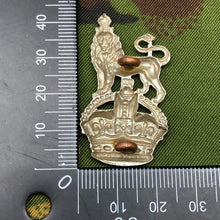Charger l'image dans la galerie, Original WW1 British Army Cap Badge - Queen's Own Royal West Kent Regiment - The Militaria Shop