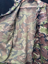 Load image into Gallery viewer, Genuine British Army DPM Woodland Lightweight Combat Jacket-Size 180/104 - The Militaria Shop