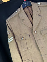 Charger l'image dans la galerie, Grade 1 British Army FAD No2 Dress Uniform Jacket - Size 176/96/80 - The Militaria Shop