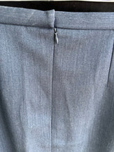 Load image into Gallery viewer, British WRAF Woman's No2 Dress Royal Air Force Skirt Grade 1 - 26" Waist - The Militaria Shop