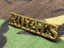 Load image into Gallery viewer, Original WW2 British Army Brass Shoulder Title - ROYALS - Royal Dragoon Regiment - The Militaria Shop