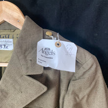 Charger l'image dans la galerie, Original WW2 US Army Class A Dress Jacket 1942 - Private Ryan Prop - 38" Regular - The Militaria Shop