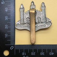 Load image into Gallery viewer, Original WW2 British Army Cap Badge - The Cambridgeshire Regiment - The Militaria Shop