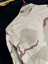 Load image into Gallery viewer, Gulf War US Army DCU Camouflaged Combat Field Coat/Jacket - Medium/Regular - The Militaria Shop