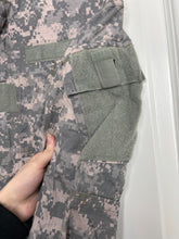 Load image into Gallery viewer, Surplus US Army ACU Combat Uniform Jacket-Medium Regular - The Militaria Shop