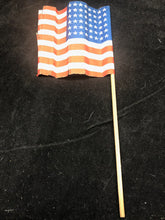 Load image into Gallery viewer, Original WW2 US Army Paper "Victory Flag" - Victory in Europe - The Militaria Shop