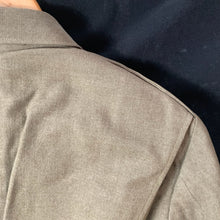 Charger l'image dans la galerie, Original WW2 US Army Class A Dress Jacket 1942 - Private Ryan Prop - 38" Regular - The Militaria Shop