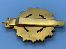 Charger l'image dans la galerie, Original Canadian Army Chaplain Branch Cap Badge - The Militaria Shop