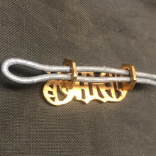 Lade das Bild in den Galerie-Viewer, Original WW1 British Army Queen's Dragoon Guards Brass Shoulder Title - The Militaria Shop