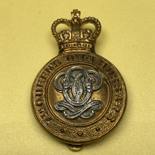 Lade das Bild in den Galerie-Viewer, Original British Army Cap Badge - 7th Queen's Own Hussars - The Militaria Shop