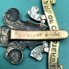 Load image into Gallery viewer, Original WW1 British Army Cap Badge - Earl of Chester's Imperial Yeomanry - The Militaria Shop