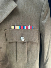 Lade das Bild in den Galerie-Viewer, British Army Surplus No.2 Service Dress Jacket - Size 176/104/88 - The Militaria Shop