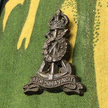 Lade das Bild in den Galerie-Viewer, Image #2