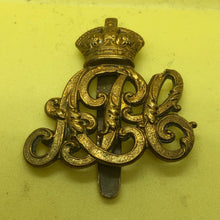 Load image into Gallery viewer, Original WW1/WW2 British Army Pay Corps Cap Badge - The Militaria Shop