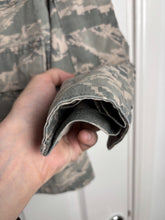 Charger l'image dans la galerie, Surplus US Air Force UCP Uniform Jacket 38 Chest - The Militaria Shop