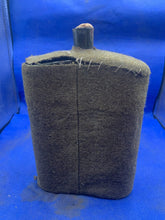 Lade das Bild in den Galerie-Viewer, Original WW2 British Army Soldiers Water Bottle - The Militaria Shop